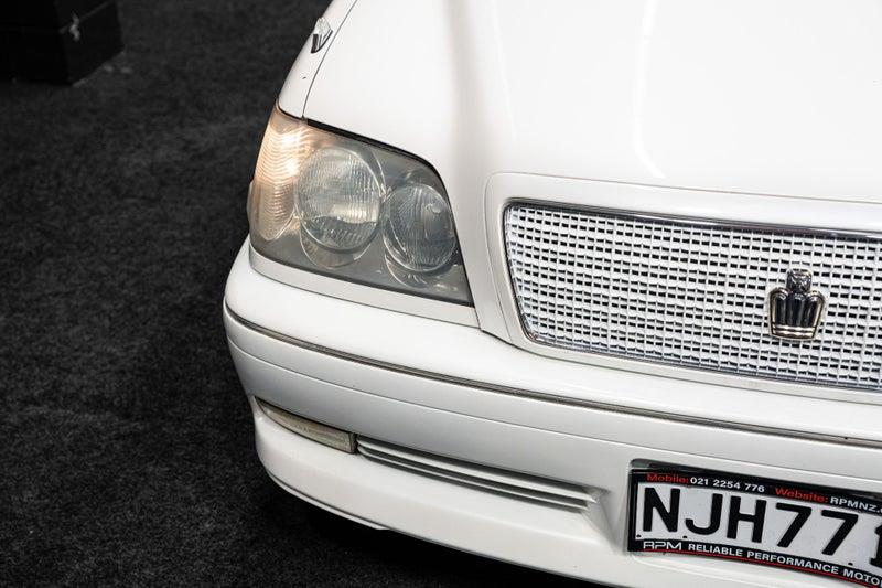 2000 Toyota Crown