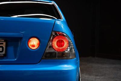 1999 Toyota Altezza - Thumbnail