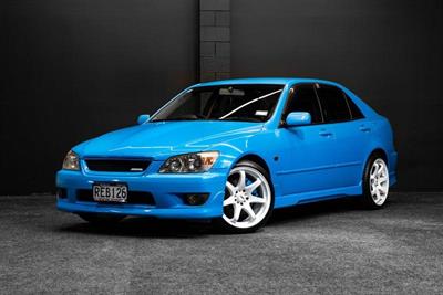 1999 Toyota Altezza - Thumbnail