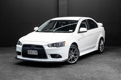 2014 Mitsubishi Lancer - Thumbnail