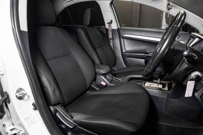 2014 Mitsubishi Lancer - Thumbnail