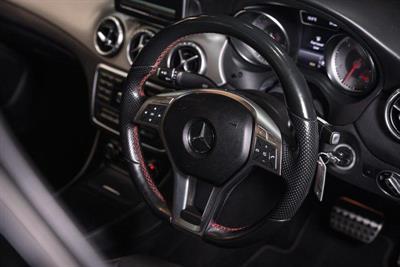 2014 Mercedes-Benz Cla - Thumbnail