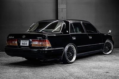 1996 Toyota Crown - Thumbnail