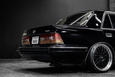 1996 Toyota Crown - Thumbnail