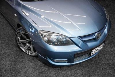 2006 Mazda Axela - Thumbnail