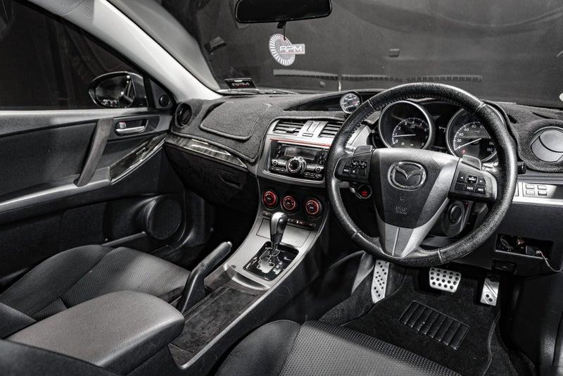2013 Mazda Axela