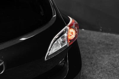 2013 Mazda Axela - Thumbnail