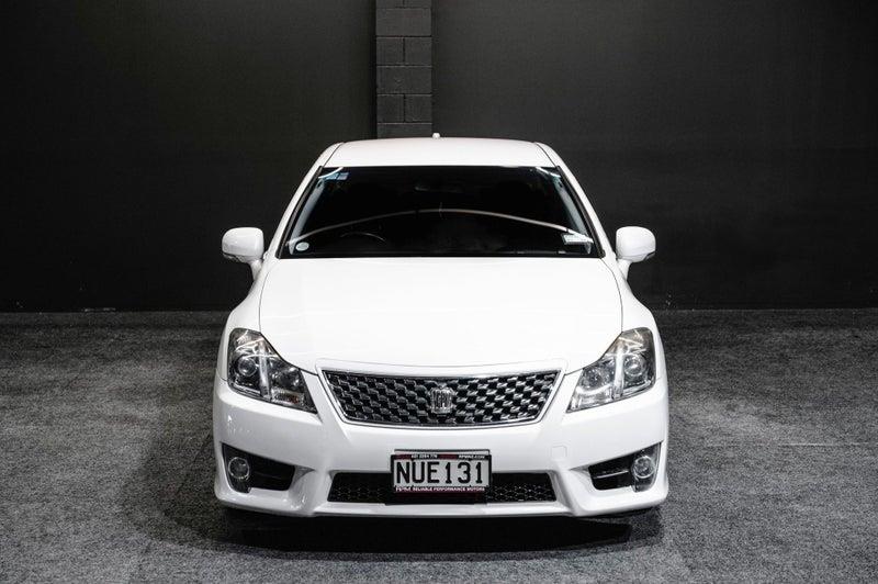 2011 Toyota Crown