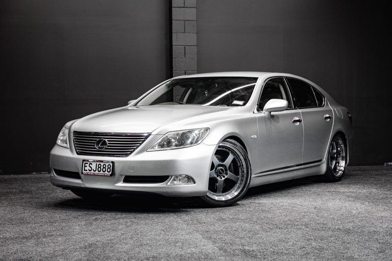2007 Lexus LS 460