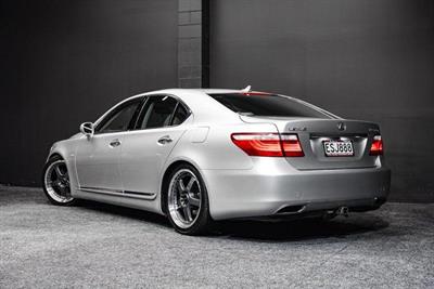 2007 Lexus LS 460 - Thumbnail