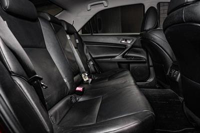 2010 Toyota MARK-X - Thumbnail