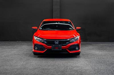 2018 Honda Civic - Thumbnail