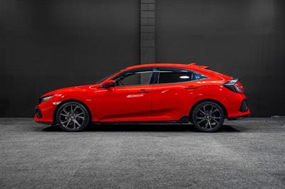 2018 Honda Civic - Thumbnail