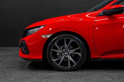 2018 Honda Civic - Thumbnail