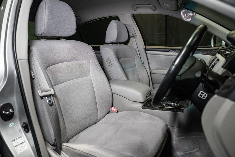 2006 Toyota Crown