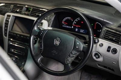 2006 Toyota Crown - Thumbnail