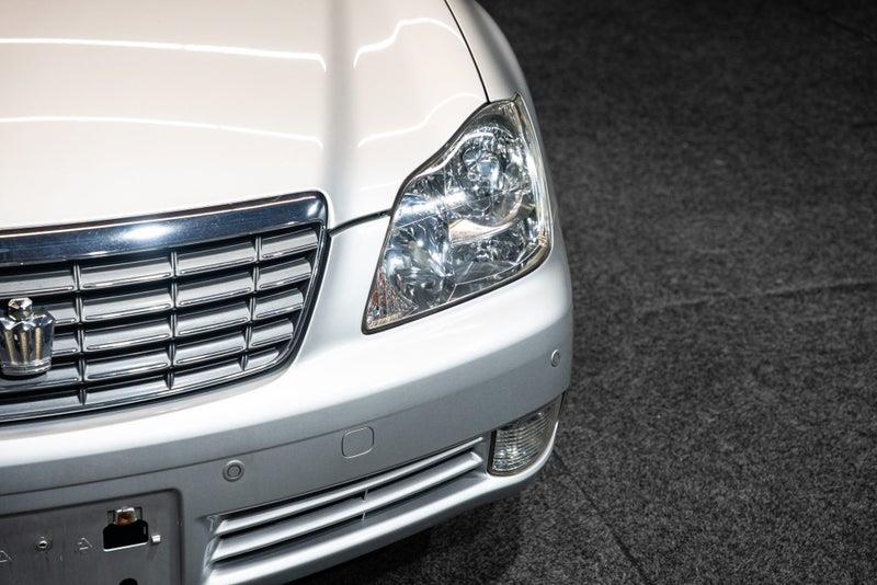 2006 Toyota Crown