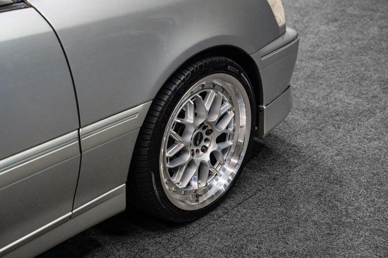 1999 Toyota Crown