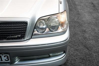 1999 Toyota Crown - Thumbnail