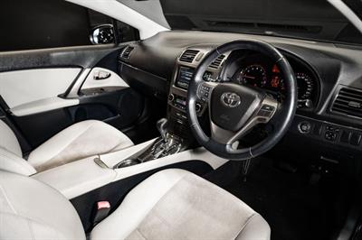 2014 Toyota Avensis - Thumbnail