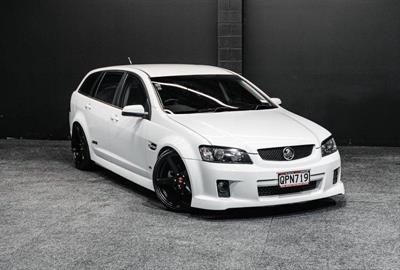 2010 Holden Commodore - Thumbnail