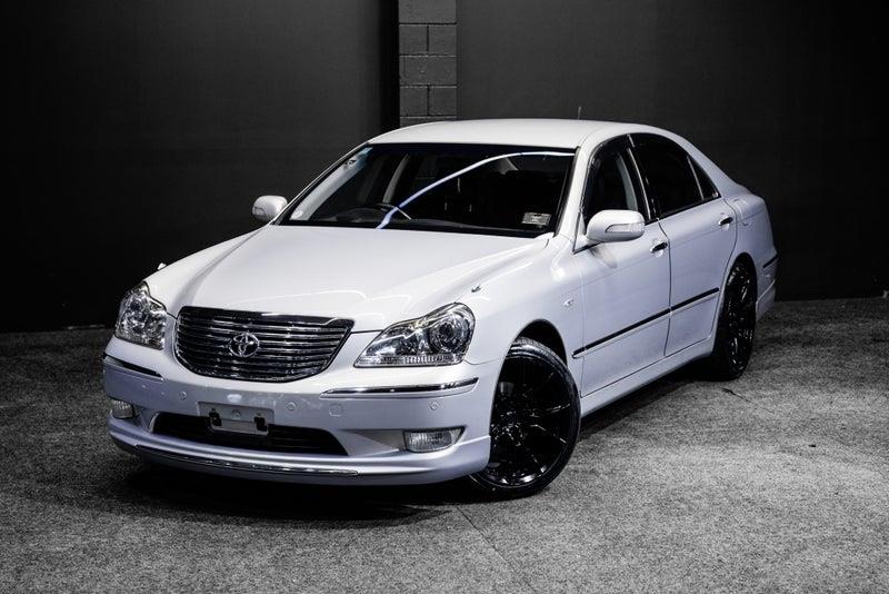 2005 Toyota Crown