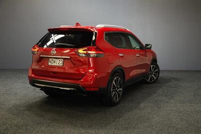 2020 Nissan X-TRAIL - Thumbnail