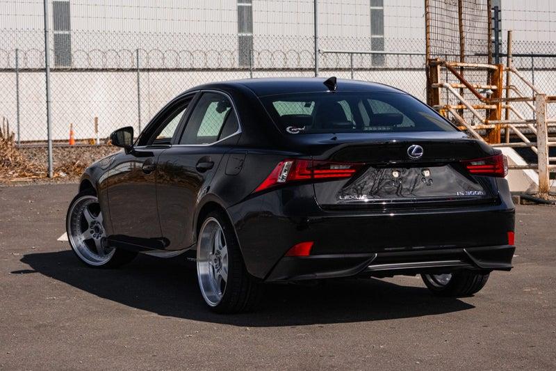 2014 Lexus IS 300h