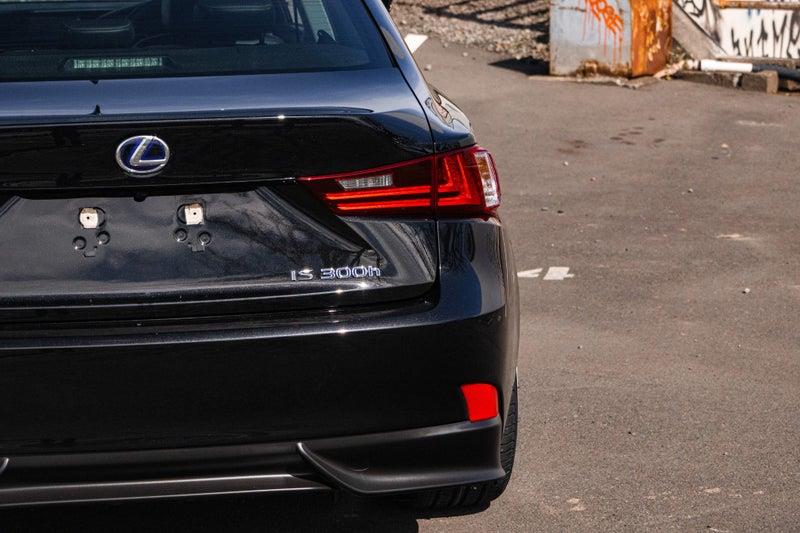 2014 Lexus IS 300h