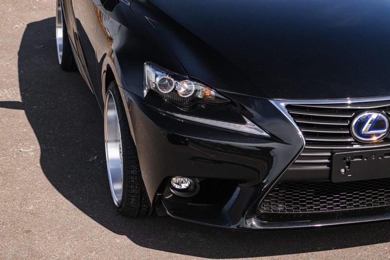2014 Lexus IS 300h