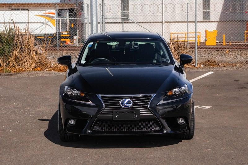 2014 Lexus IS 300h
