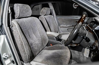 2001 Toyota Chaser - Thumbnail