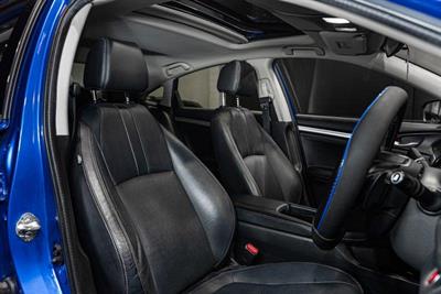 2016 Honda Civic - Thumbnail