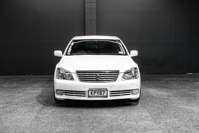 2004 Toyota Crown