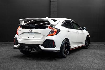 2019 Honda Civic - Thumbnail