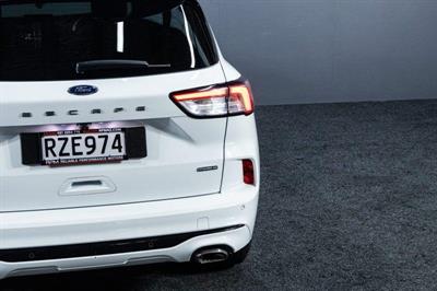 2023 Ford Escape - Thumbnail