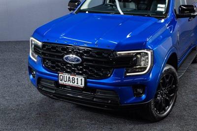 2024 Ford Everest - Thumbnail
