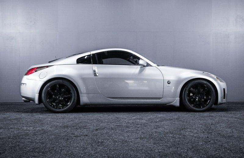 2002 Nissan Fairlady