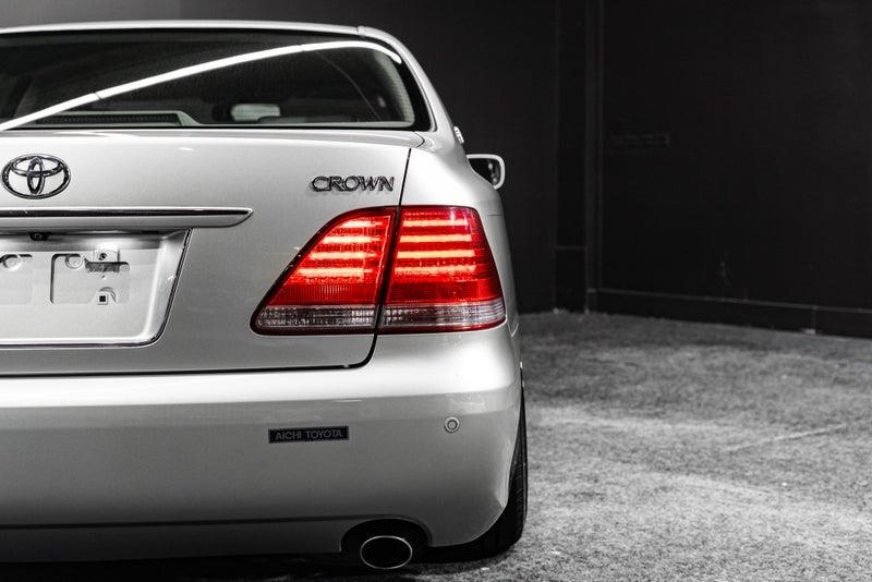 2004 Toyota Crown
