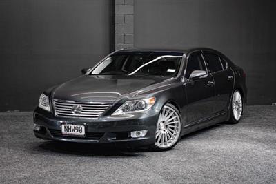 2011 Lexus LS 460
