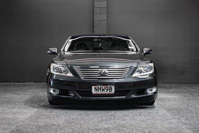 2011 Lexus LS 460 - Thumbnail