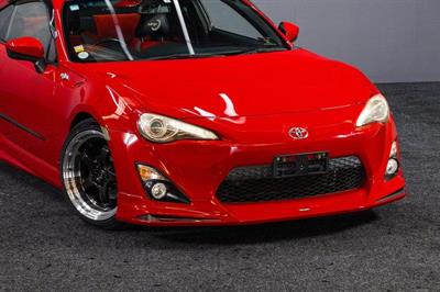 2013 Toyota 86 - Thumbnail