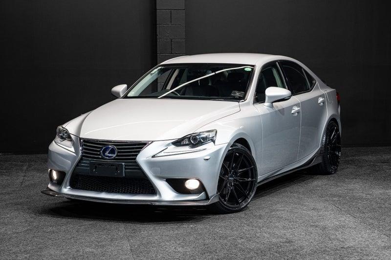 2013 Lexus IS 300h