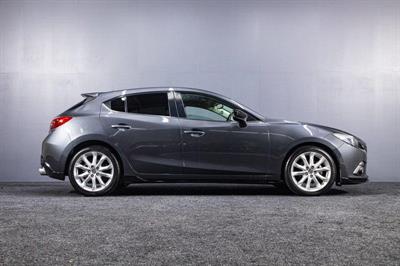 2014 Mazda Axela - Thumbnail