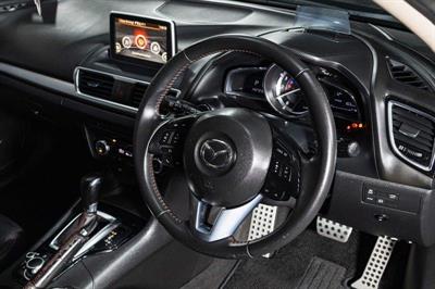 2014 Mazda Axela - Thumbnail