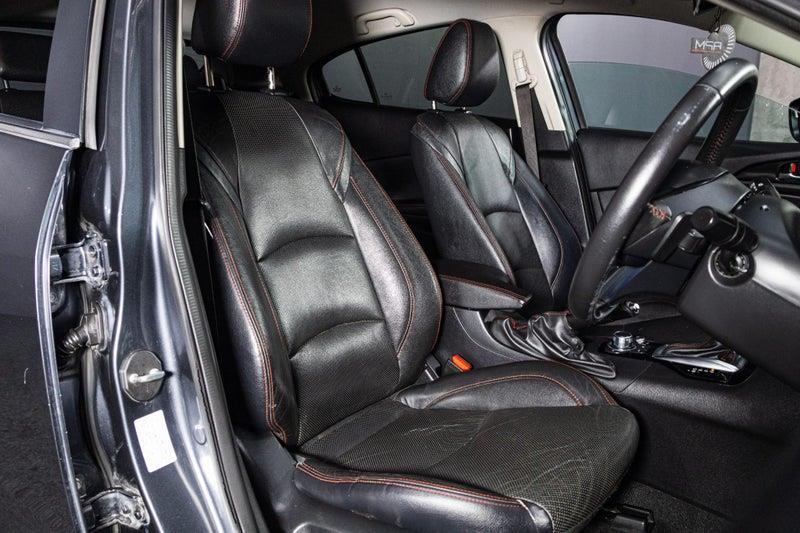 2014 Mazda Axela