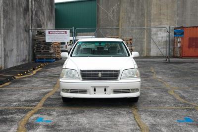 2003 Toyota Crown - Thumbnail