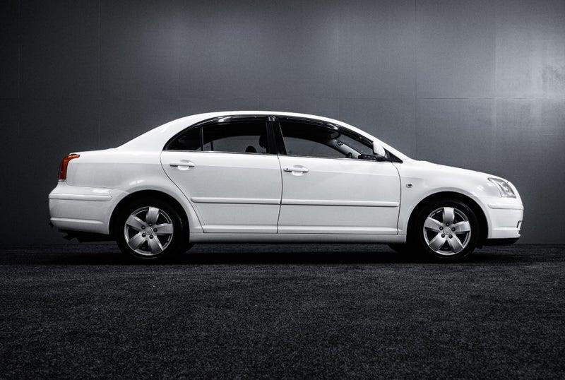 2005 Toyota Avensis