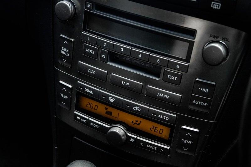 2005 Toyota Avensis