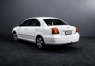 2005 Toyota Avensis - Thumbnail